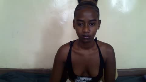 littlesandie online show from 02-24-25, 05:43