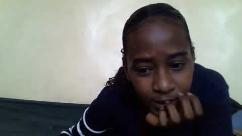 littlesandie online show from 10-06-25, 05:38