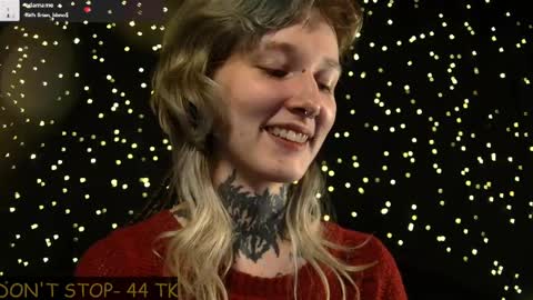 Snapshot of littlespacemouse chatting on 03-30-26, 06:20 Niki free tg channel with some photos gifs and info about streams online show from 03-30-26, 06:20