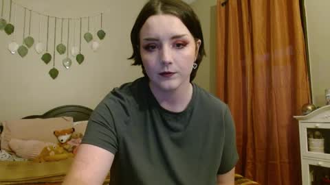 Snapshot of littlestpuppet chatting on 04-06-26, 12:08 Kori online show from 04-06-26, 12:08