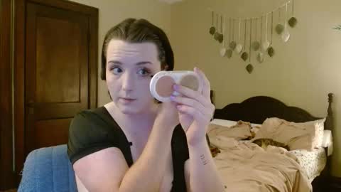 Snapshot of littlestpuppet chatting on 04-16-26, 12:00 Kori online show from 04-16-26, 12:00