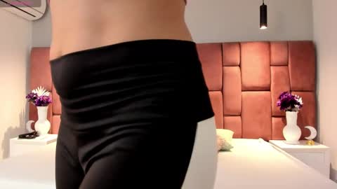 littlevaale online show from 09-30-25, 10:42