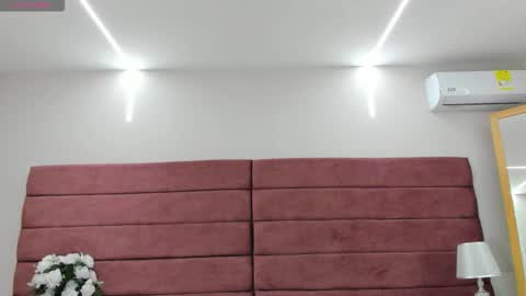 littlevaale online show from 11-29-25, 10:29