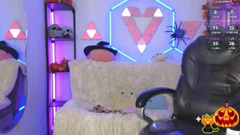 littlevixen18 online show from 10-16-25, 02:40