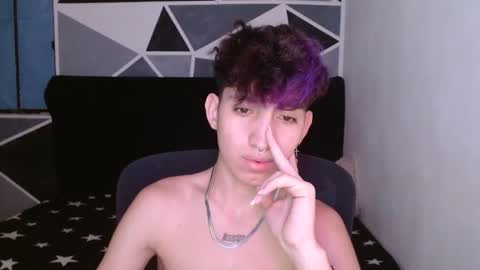 Snapshot of littlextrem chatting on 12-28-24, 01:18 Eros online show from 12-28-24, 01:18