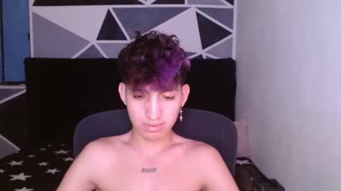 Snapshot of littlextrem chatting on 01-05-25, 08:43 Eros online show from 01-05-25, 08:43