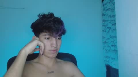 Snapshot of littlextrem chatting on 02-03-25, 10:03 Eros online show from 02-03-25, 10:03