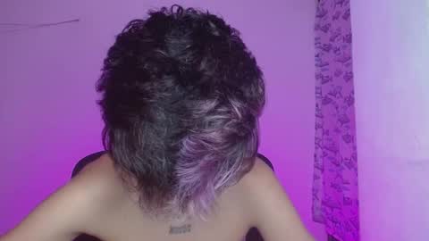 Snapshot of littlextrem chatting on 02-23-25, 08:17 Eros online show from 02-23-25, 08:17