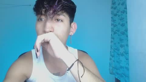 Snapshot of littlextrem chatting on 02-24-25, 02:08 Eros online show from 02-24-25, 02:08