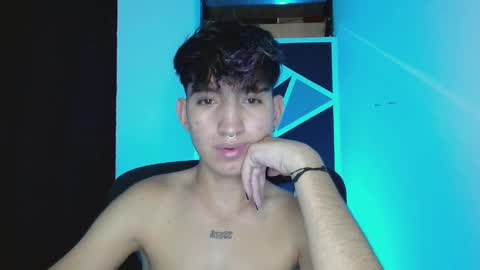 Snapshot of littlextrem chatting on 03-07-25, 05:40 Eros online show from 03-07-25, 05:40