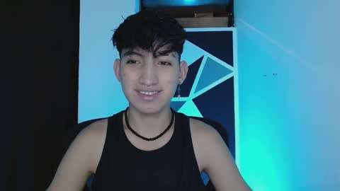 Snapshot of littlextrem chatting on 03-10-25, 01:01 Eros online show from 03-10-25, 01:01