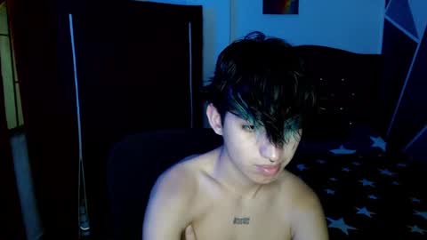 Snapshot of littlextrem chatting on 09-10-25, 03:17 Eros online show from 09-10-25, 03:17