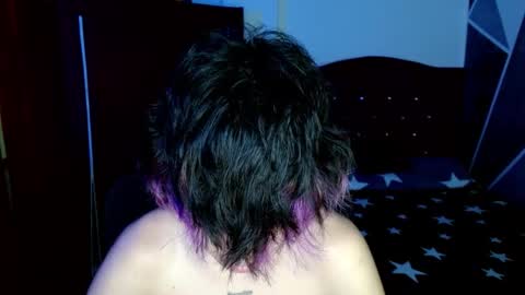 Snapshot of littlextrem chatting on 09-18-25, 06:48 Eros online show from 09-18-25, 06:48