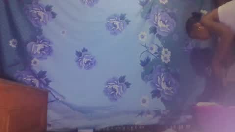 Snapshot of littleyanah chatting on 05-24-26, 07:08 yanah online show from 05-24-26, 07:08