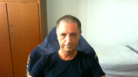 liuk53 online show from 06-01-26, 12:07