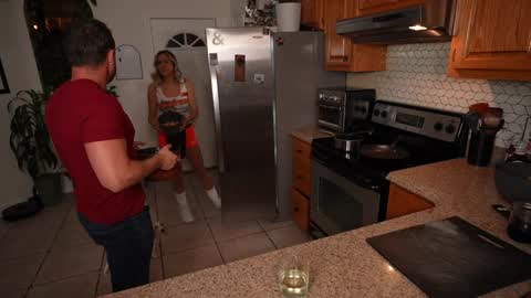 Liv and Drew online show from 11-08-25, 12:22