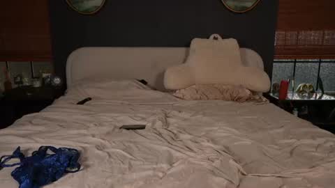 Liv and Drew online show from 06-27-26, 12:59