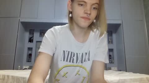 Snapshot of livbellelive chatting on 12-14-24, 07:14 Liv Winters online show from 12-14-24, 07:14