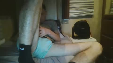 Snapshot of livetyy chatting on 10-30-25, 11:27 livetyy online show from 10-30-25, 11:27