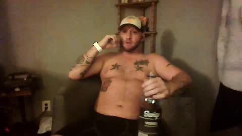 Snapshot of livingpuddle chatting on 09-10-25, 09:31 livingpuddle online show from 09-10-25, 09:31