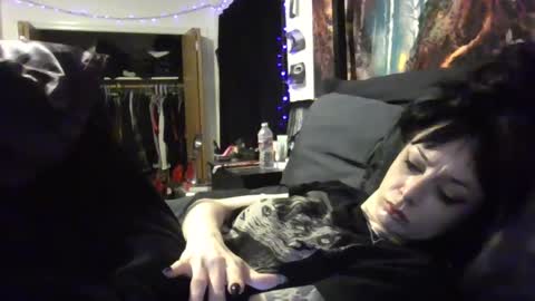 Liv Mirage online show from 01-08-25, 04:22