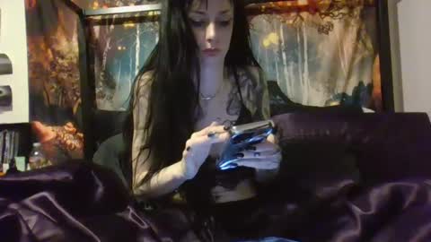 Liv Mirage online show from 01-14-25, 03:04