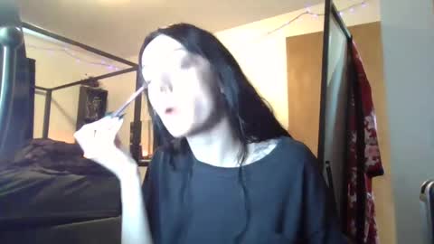 Liv Mirage online show from 03-07-25, 08:11