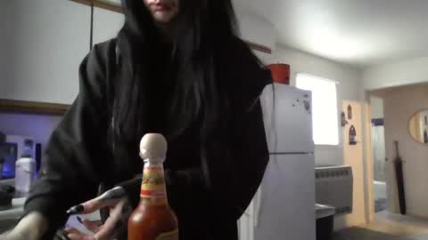 Liv Mirage online show from 03-08-25, 06:16