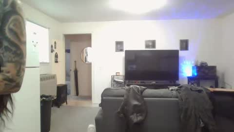 Liv Mirage online show from 10-11-25, 04:27