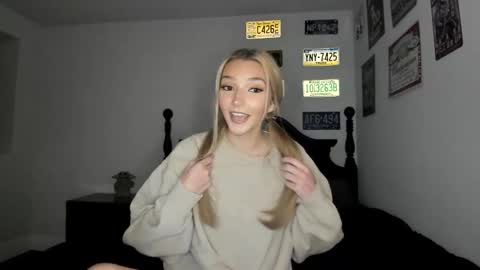 Livvy online show from 03-19-26, 04:49