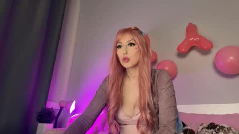 Snapshot of liya_ray chatting on 09-27-25, 04:34 Liya Ray online show from 09-27-25, 04:34