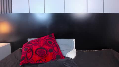 Liz  online show from 02-03-25, 07:00