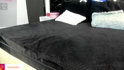 Liz  online show from 01-12-25, 12:01