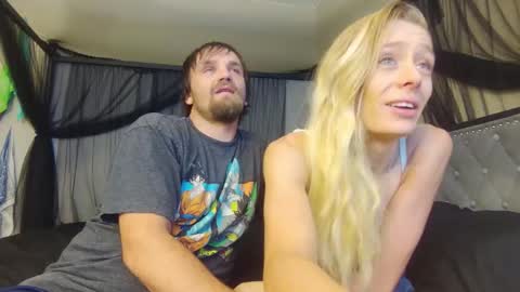 Snapshot of liz_jay chatting on 10-26-25, 08:26 Jay-Liz online show from 10-26-25, 08:26