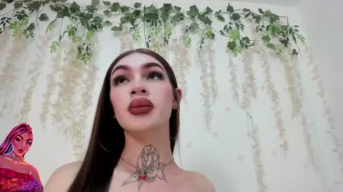 Liz Luna online show from 06-19-26, 09:07