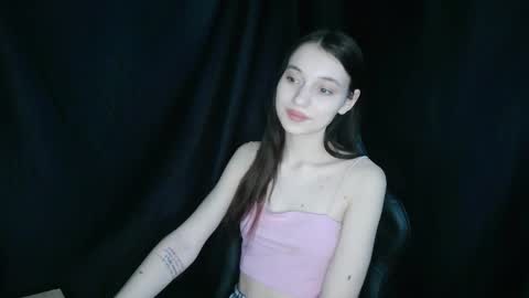 Snapshot of liza__kitty chatting on 03-09-26, 05:33 Liza Kitty online show from 03-09-26, 05:33