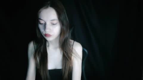 Snapshot of liza__kitty chatting on 03-23-26, 04:44 Liza Kitty online show from 03-23-26, 04:44