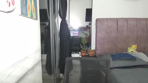 Snapshot of liza_thurner chatting on 09-25-25, 04:38 Liza Thurner online show from 09-25-25, 04:38