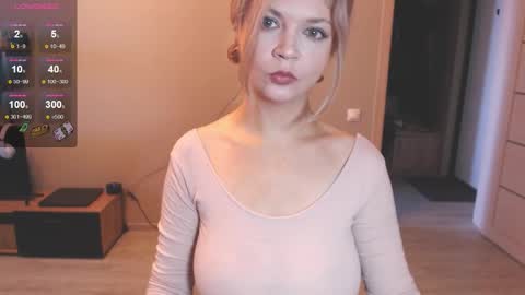 Liza Wet online show from 10-17-25, 06:05