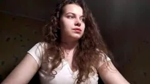 Molly online show from 04-14-26, 05:19