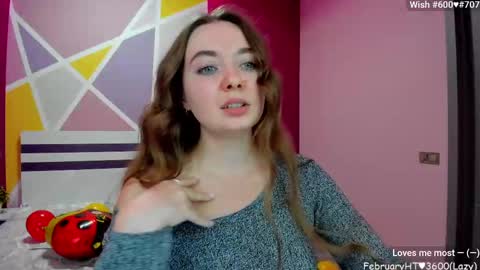 Girl next door online show from 02-09-25, 12:41