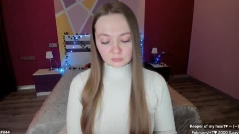 Girl next door online show from 02-10-26, 12:20