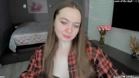 Girl next door online show from 06-18-26, 11:25