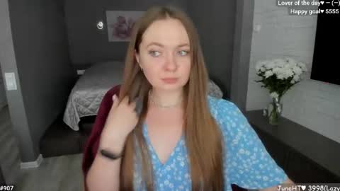 Girl next door online show from 06-24-26, 11:53