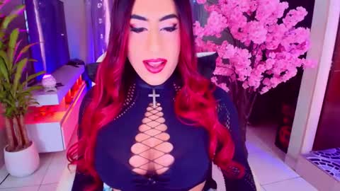 Snapshot of lizagothdoll chatting on 11-15-25, 07:32 Liza Goth online show from 11-15-25, 07:32