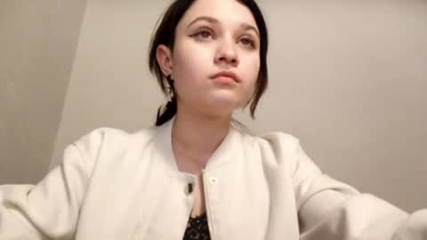 lizaplay online show from 04-23-26, 04:53