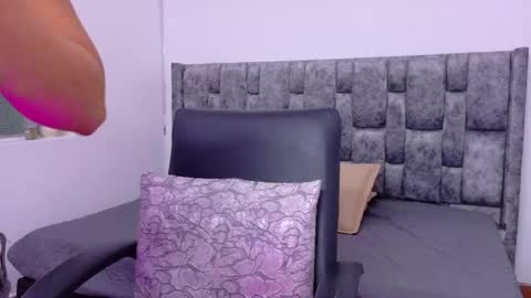  LIZBETH ROSS  online show from 09-20-25, 11:11