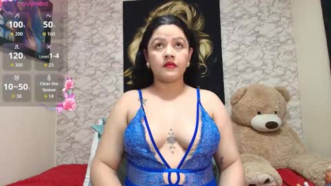 Mariana online show from 10-14-25, 06:09