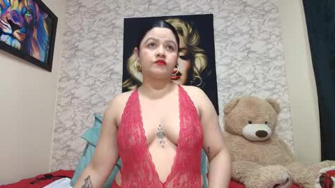 Mariana online show from 10-28-25, 04:53