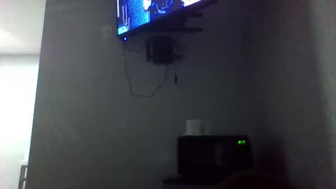 Snapshot of lizbronx17 chatting on 10-22-25, 08:25 aasheystar online show from 10-22-25, 08:25